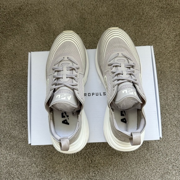 APL Streamline - Picture 5 of 6